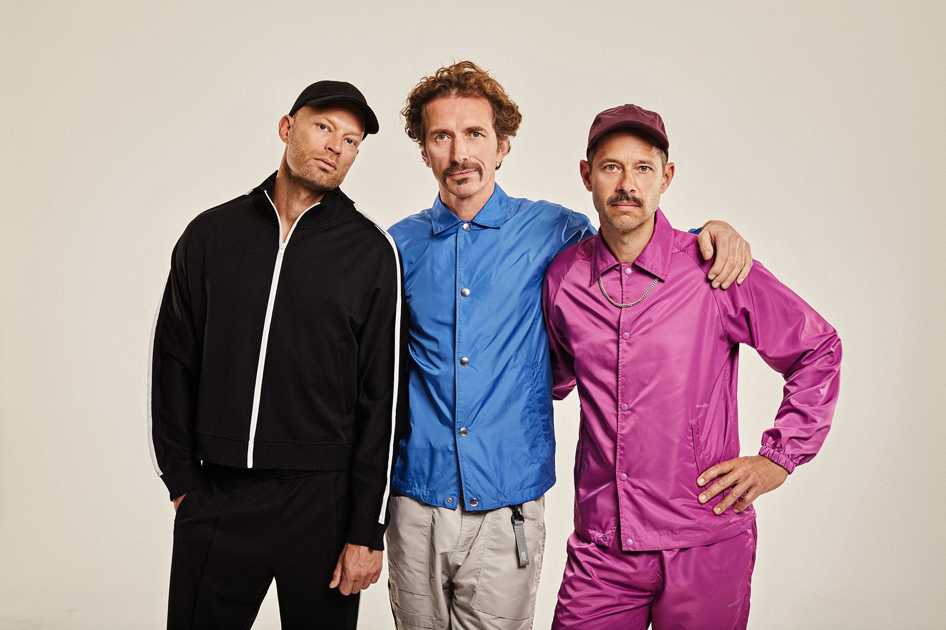 WhoMadeWho Live